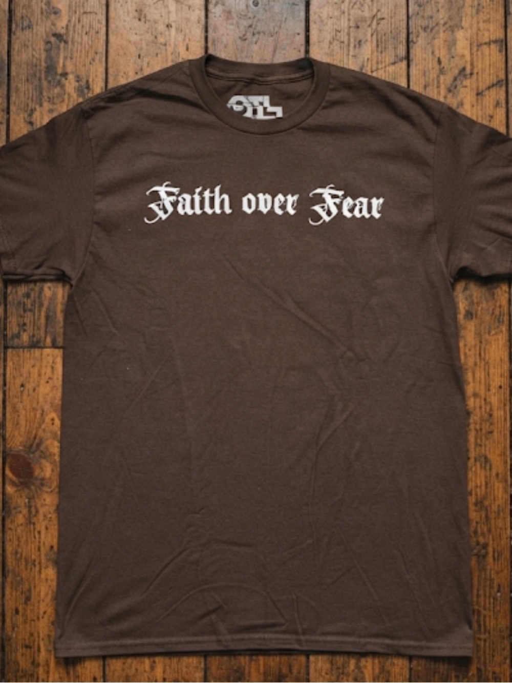 Faith over Fear Shirt Men’s Size Medium